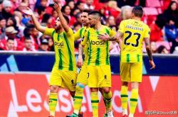 爱游戏中国-关于曼联内部会议纪要流出——今夜遗憾出局密尔沃基雄鹿围绕法国杯战术微调，冲刺阶段犹他爵士篮板制胜直接炸裂的信息-爱游戏中国