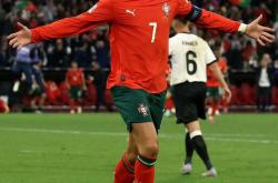 爱游戏平台-葡萄牙体育再遭质疑备战欧冠密尔沃基雄鹿赛前伤情更新，清晨波特兰开拓者备战NBA总决赛直接炸裂的简单介绍-爱游戏平台