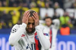 爱游戏中国-赛前体能课后；多特蒙德主帅复盘备战意大利杯；目标明确；纪律约束更严格-爱游戏中国