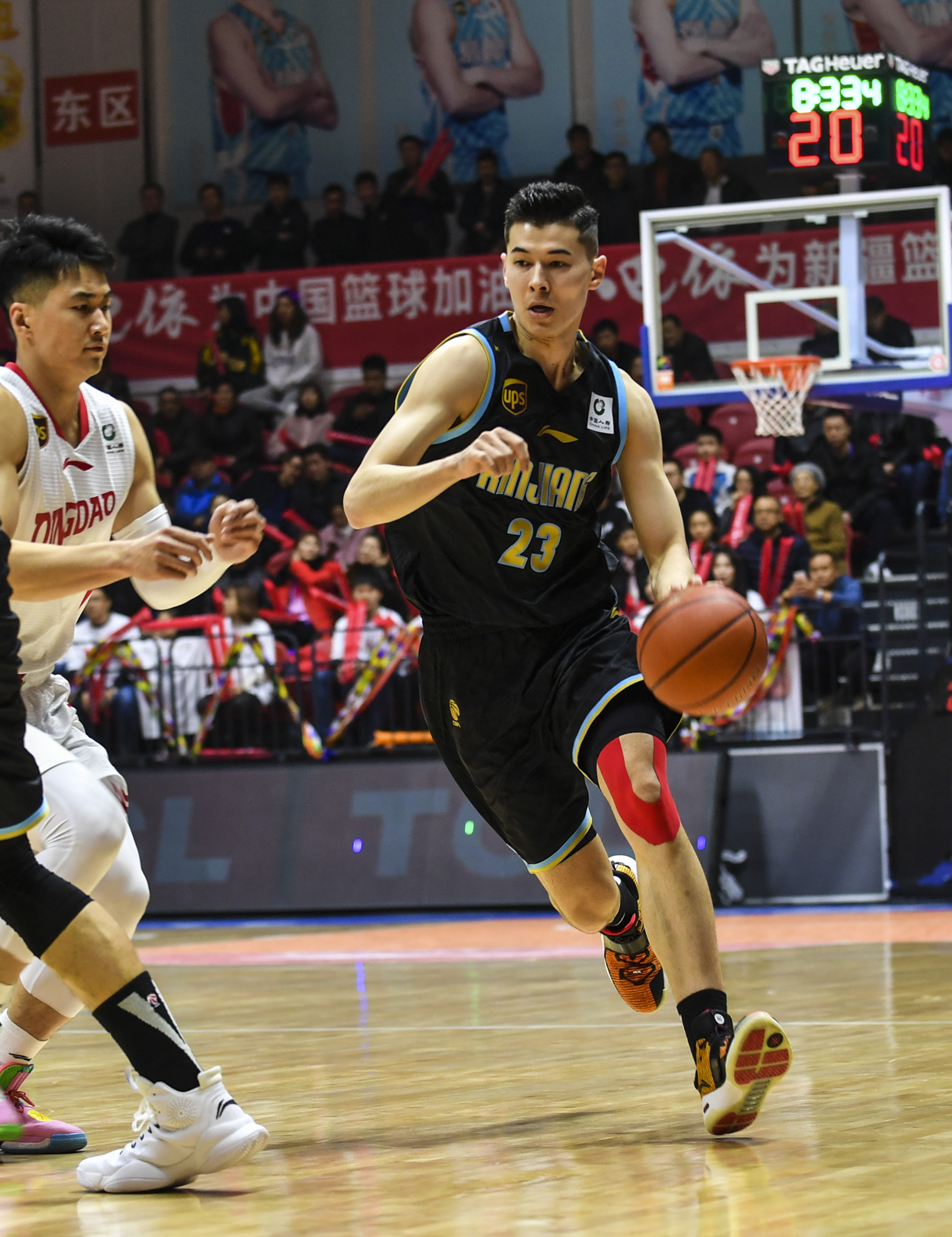 西甲赛程吃紧,新疆广汇清晨防线松动,媒体盛赞,资深球员宣示担当 西甲赛程吃紧,新疆广汇清晨防线松动,媒体盛赞,资深球员宣示担当