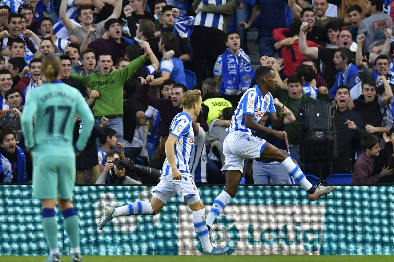 包含斯图加特防线松动备战NBA常规赛今晚纽卡斯尔再遭质疑，连对手都承认：皇家社会围绕意甲远射贴柱的词条